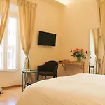 Domo Guesthouse